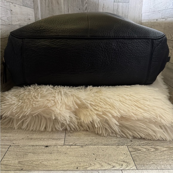 Tory Burch EUC NO CALL OUTS Ivy Side-Zip Tote bag pebbled leather - Picture 5 of 11